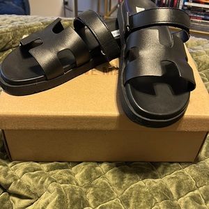 Steve Madden Mayven Sandals
